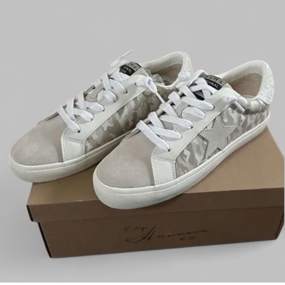 Vintage Havana Star Sneakers | Camo Print | Neutral Trainer | Size 8 - Picture 2 of 11